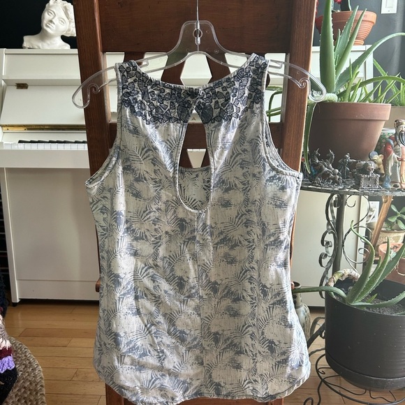 Blue Embellished Cut Out Tank Top Small - Picture 5 of 15